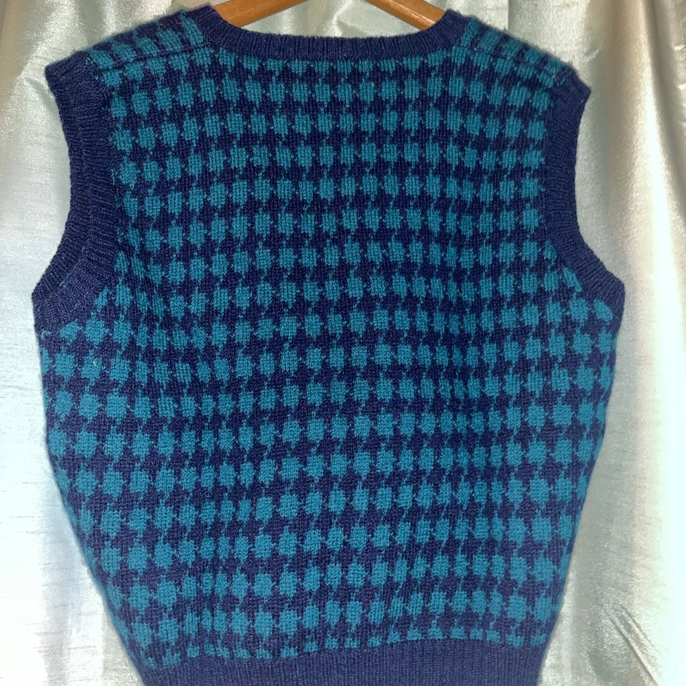 LL BEAN Women’s pull over wool